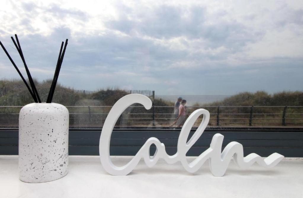 Observatory 2 Bedroom Apartment Overlooking Beach Swansea Exterior foto