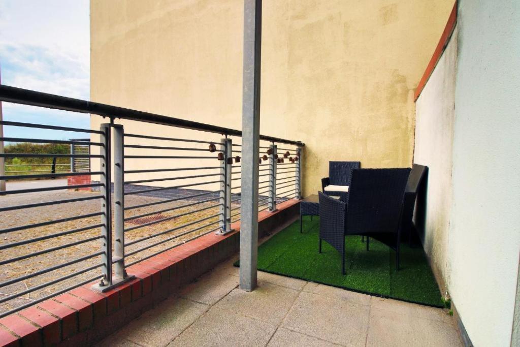 Observatory 2 Bedroom Apartment Overlooking Beach Swansea Exterior foto